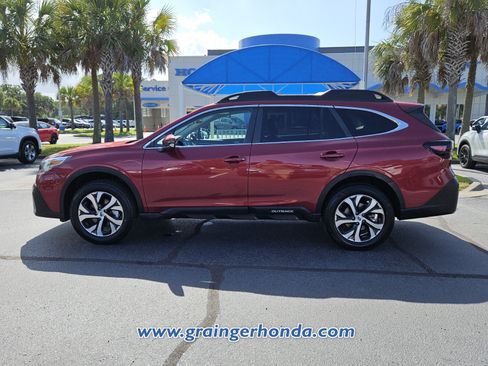 Used 2022 Subaru Outback Limited AWD/4WD image 2