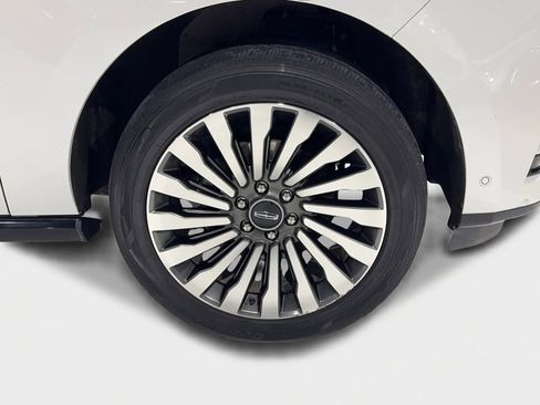 Used 2020 Lincoln Navigator Reserve w/ Equipment Group 208A Reserve image 50