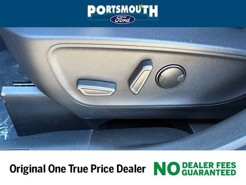 New 2025 Ford Escape ST-Line Elite w/ Premium Technology Package image 26