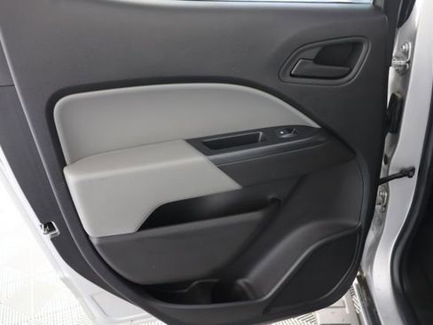 Used 2019 Chevrolet Colorado W/T w/ Custom Special Edition AWD/4WD image 22