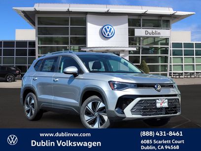 New 2025 Volkswagen Taos SE