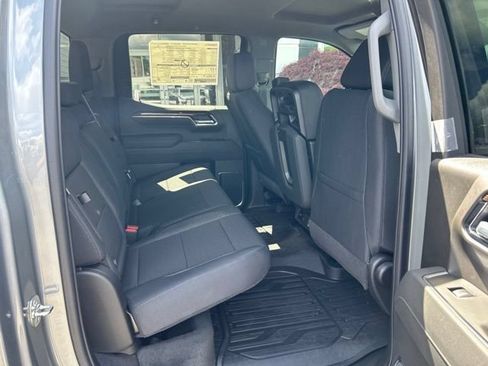 New 2026 GMC Sierra 1500 Elevation w/ Elevation Select Package AWD/4WD image 13