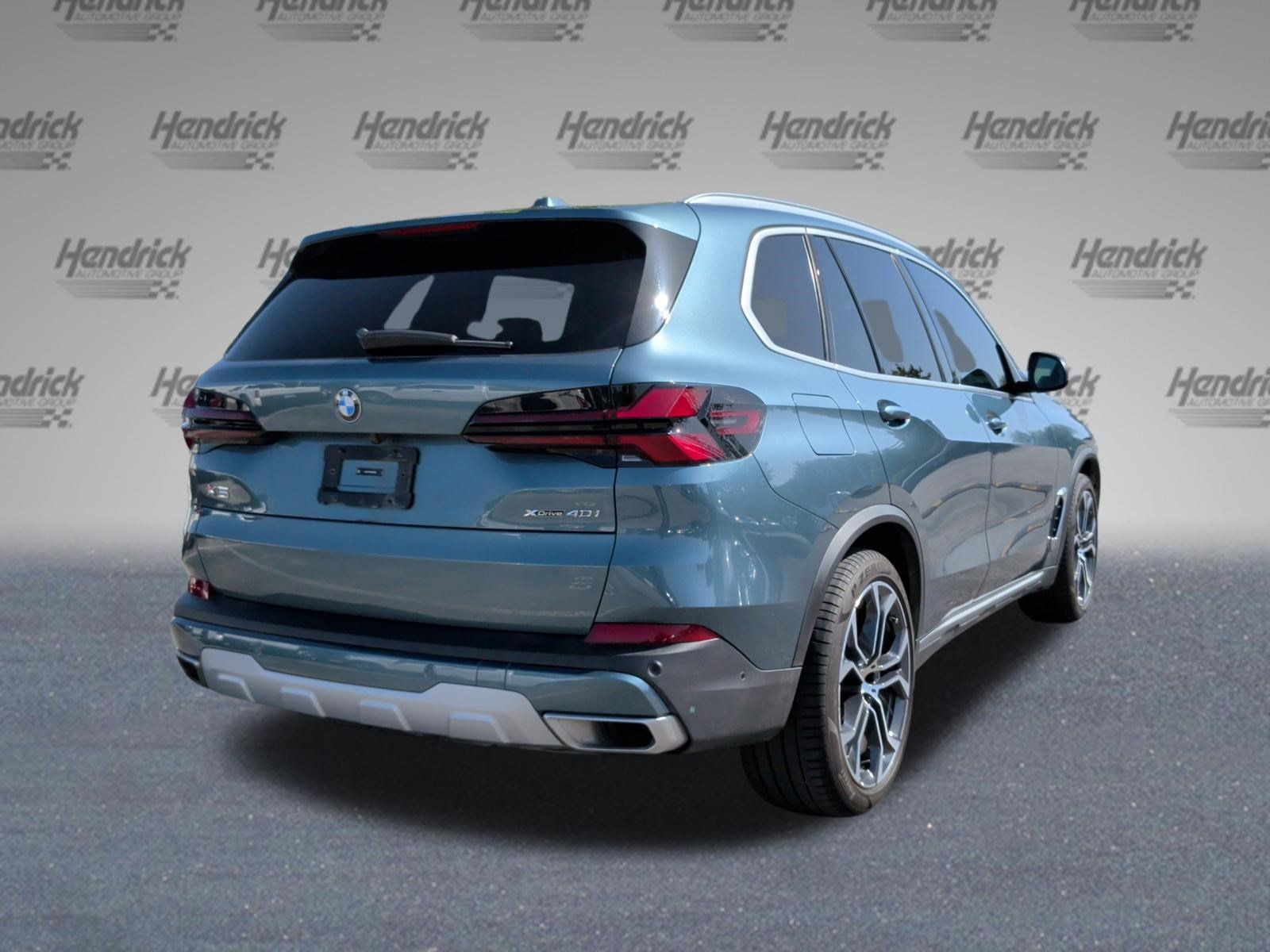 Used 2024 BMW X5 xDrive40i w/ Premium Package AWD/4WD image 7