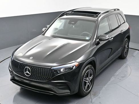 Used 2024 Mercedes-Benz EQB 250+ image 50