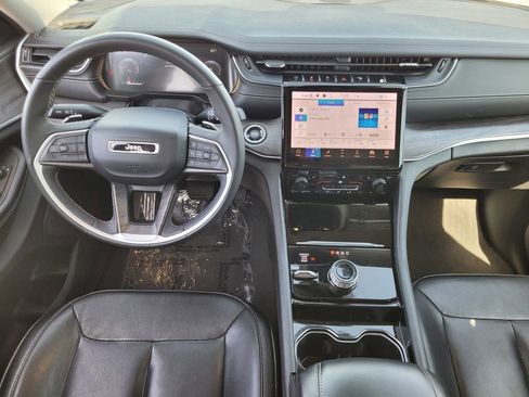 Used 2023 Jeep Grand Cherokee Limited w/ Trailer Tow Prep Group (B) image 8