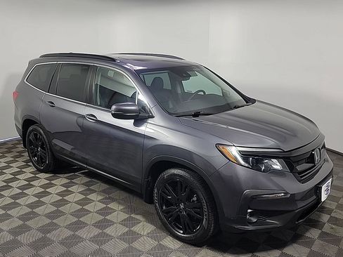Used 2022 Honda Pilot Special Edition image 2