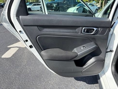Used 2024 Honda Civic Sport image 13