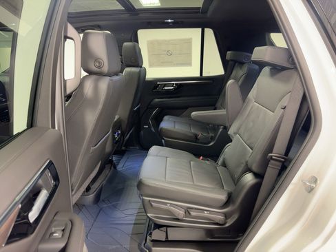 New 2026 Chevrolet Tahoe Z71 image 14