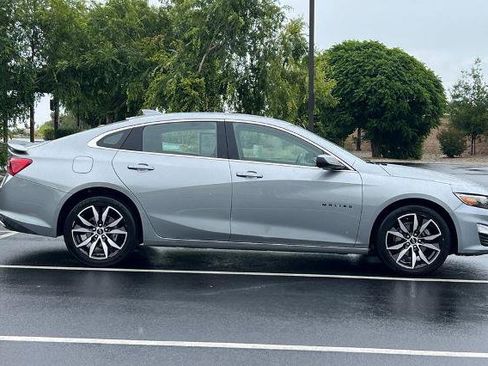 Used 2025 Chevrolet Malibu RS FWD image 10