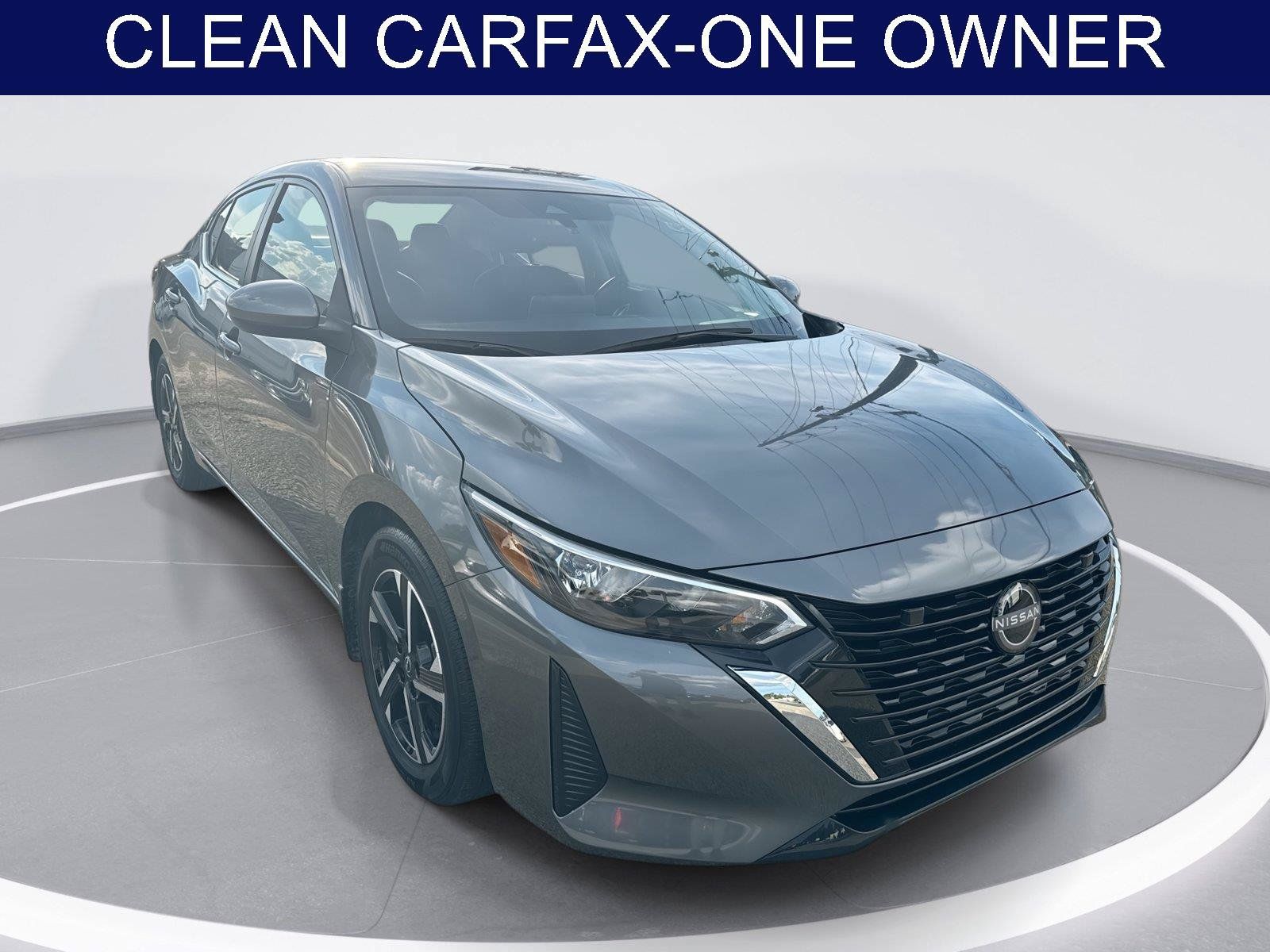 Used 2025 Nissan Sentra SV w/ Lighting Package FWD image 1