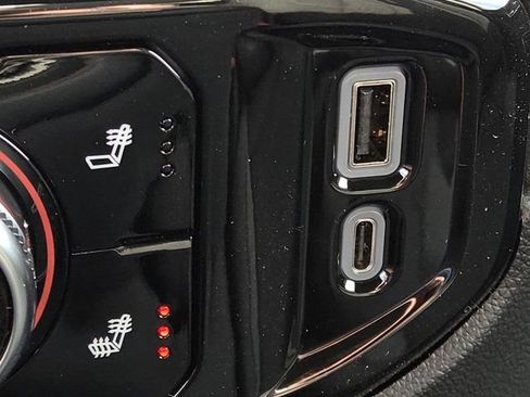 New 2026 GMC Sierra 1500 Elevation AWD/4WD image 8