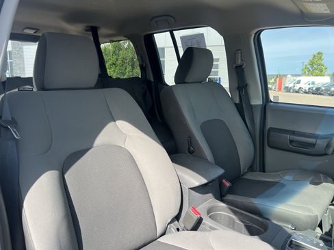 Used 2014 Nissan Xterra S w/ Value Package AWD/4WD image 13