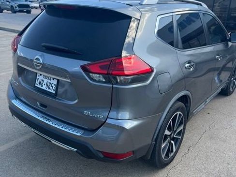 Used 2017 Nissan Rogue SL w/ SL Premium Package AWD/4WD image 3