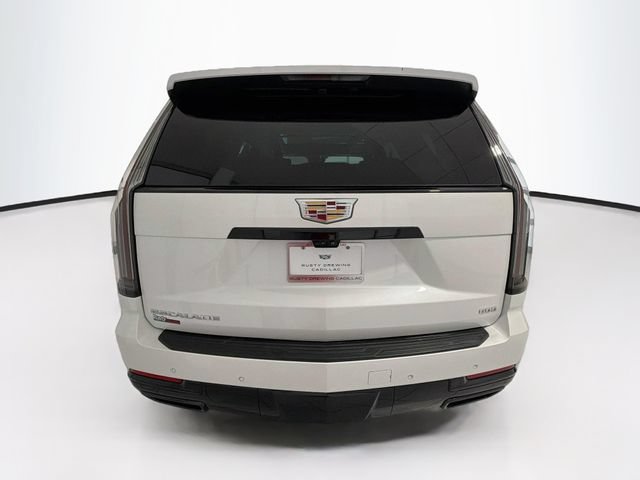 Certified 2025 Cadillac Escalade Sport Platinum w/ LPO, Floor Liner Package AWD/4WD image 5
