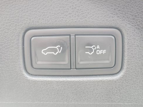 Certified 2023 Kia Telluride EX w/ EX Captain's Chair Package image 16