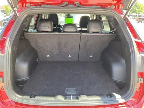 Used 2025 Jeep Compass Trailhawk AWD/4WD image 7