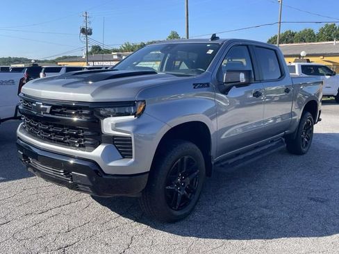 Used 2026 Chevrolet Silverado 1500 LT Trail Boss w/ LT Trail Boss Premium Package AWD/4WD image 9