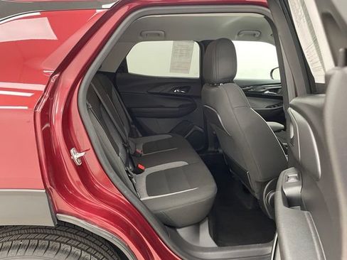 Certified 2024 Chevrolet TrailBlazer LT FWD image 14