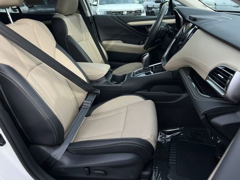 Certified 2025 Subaru Outback Limited image 13