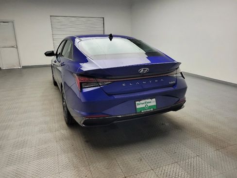 Used 2022 Hyundai Elantra Limited w/ Cargo Package image 6
