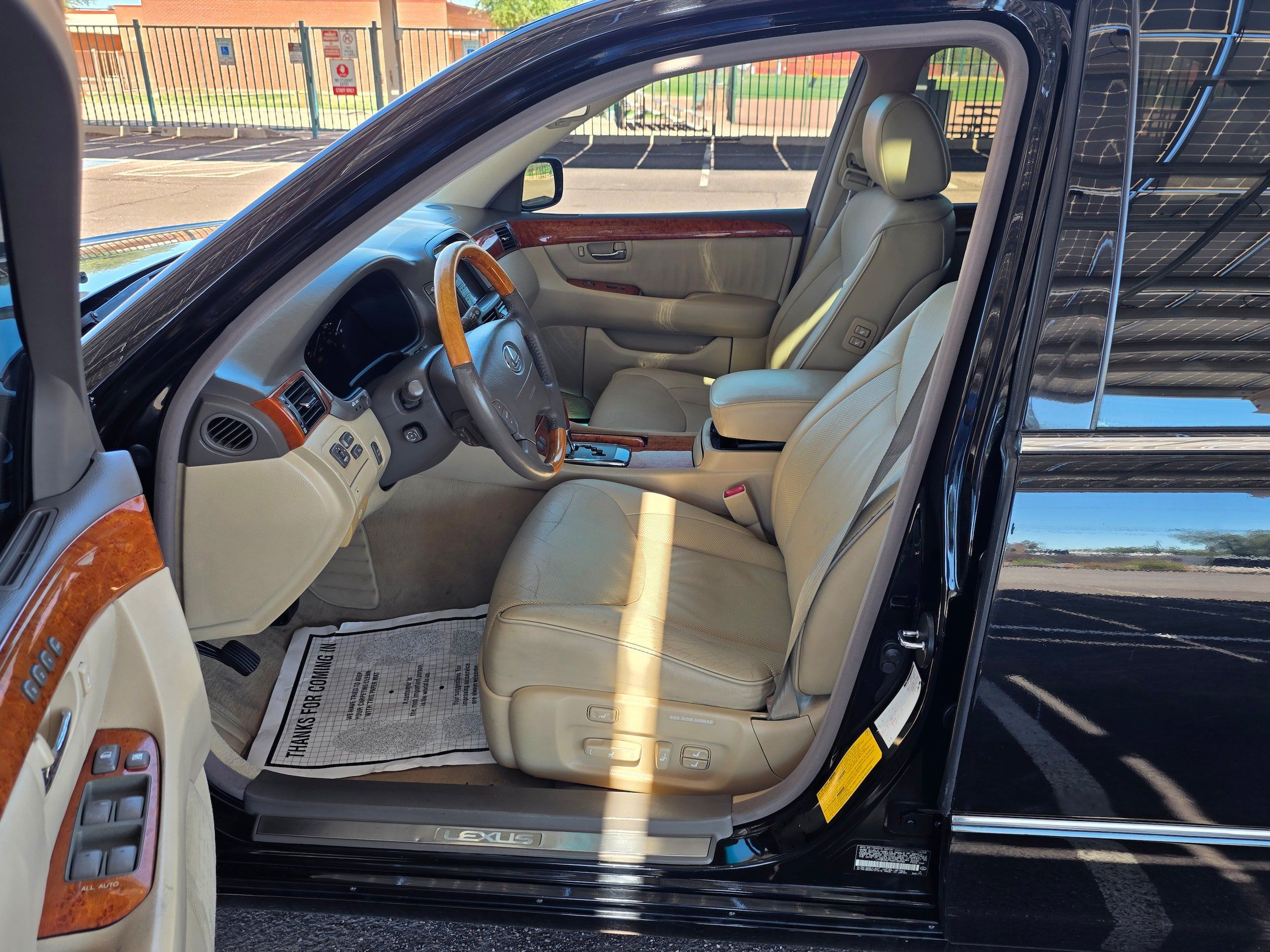 Used 2004 Lexus LS 430 RWD image 14