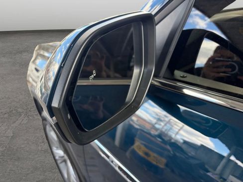 Used 2019 Volkswagen Atlas SEL R-Line image 32