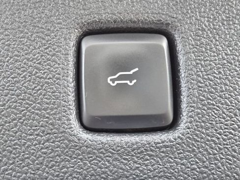 Used 2024 Ford Escape ST-Line FWD image 10