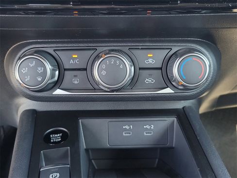 New 2026 Nissan Kicks S image 12