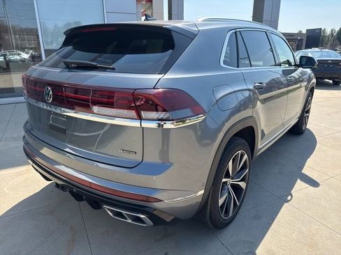 Used 2025 Volkswagen Atlas Cross Sport SEL Premium R-Line AWD/4WD image 7