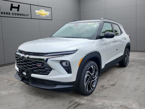New 2026 Chevrolet TrailBlazer RS w/ Convenience Package AWD/4WD image 1
