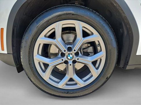 Used 2022 BMW X3 xDrive30i AWD/4WD image 25