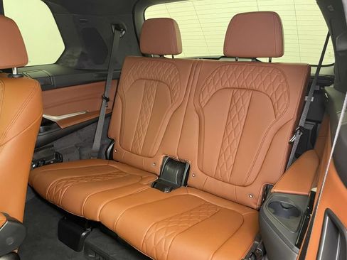 New 2027 BMW X7 M60i AWD/4WD image 16