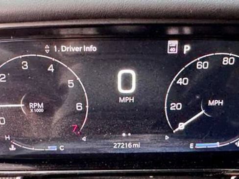 Used 2022 Jeep Grand Wagoneer Series II AWD/4WD image 13