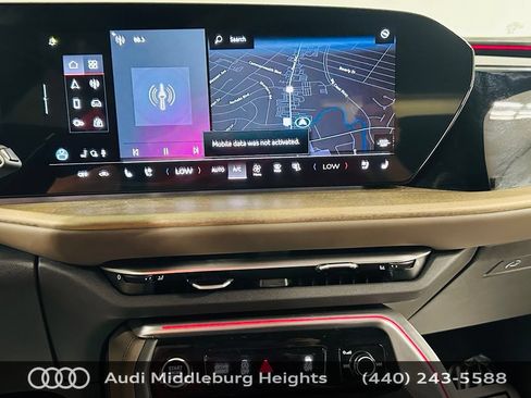 Certified 2025 Audi Q5 Premium w/ Premium Plus AWD/4WD image 14