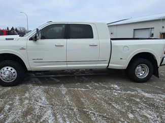 Used 2022 RAM 3500 Limited video 1