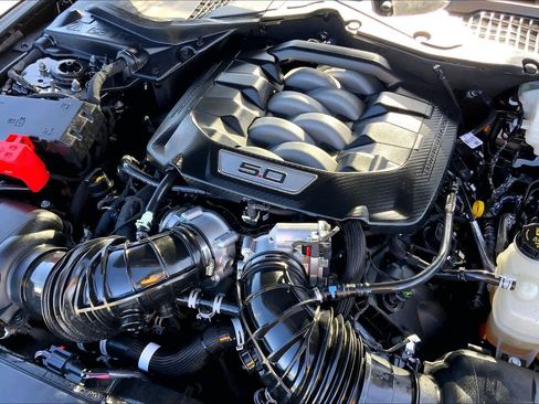 Used 2024 Ford Mustang GT Premium image 32