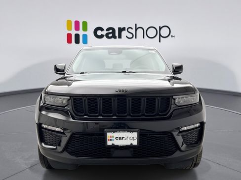 Used 2023 Jeep Grand Cherokee Limited w/ Black Appearance Package image 8