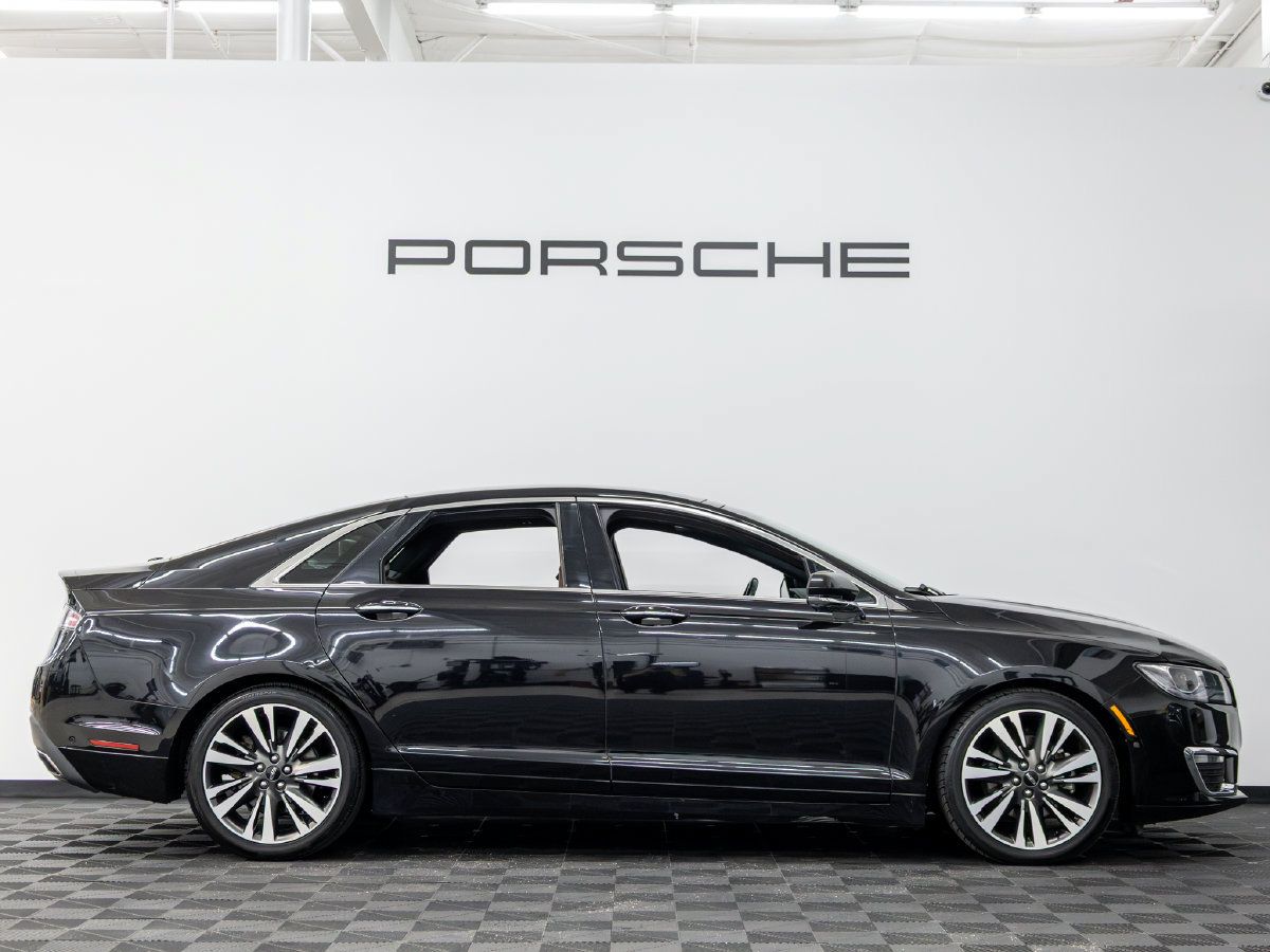 Used 2019 Lincoln MKZ Reserve w/ Luxury Package AWD/4WD image 8