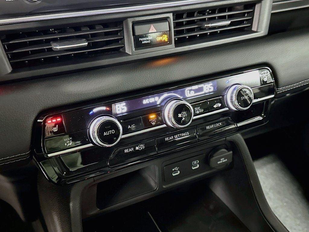 New 2026 Honda Pilot Touring image 19