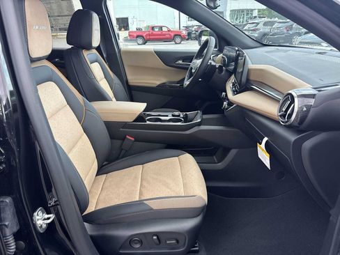 New 2026 Chevrolet Equinox ACTIV w/ Convenience Package III AWD/4WD image 27