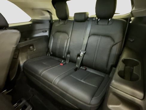 Used 2025 MAZDA CX-90 3.3 Turbo w/ Premium Sport Pkg image 31