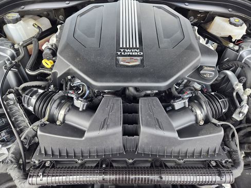 Used 2025 Cadillac CT5 V w/ Technology Package AWD/4WD image 29