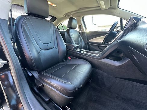 Used 2014 Chevrolet Volt Premium w/ Premium Trim Package image 13
