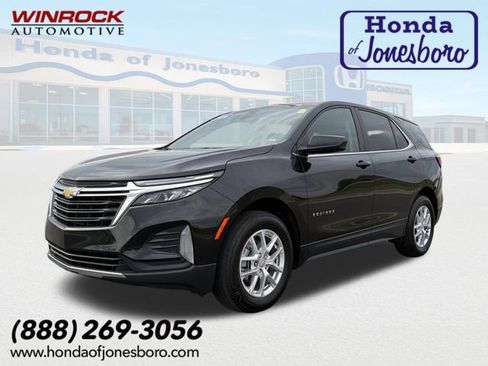 Used 2024 Chevrolet Equinox LT image 1