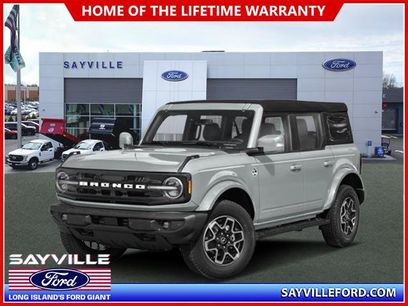 New 2026 Ford Bronco Outer Banks w/ Sasquatch Package