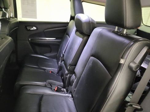 Used 2017 Dodge Journey GT w/ Flexible Seating Group image 46