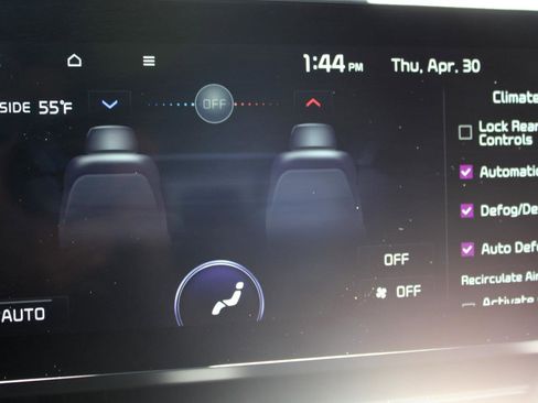 Used 2024 Kia Carnival SX Prestige FWD image 32
