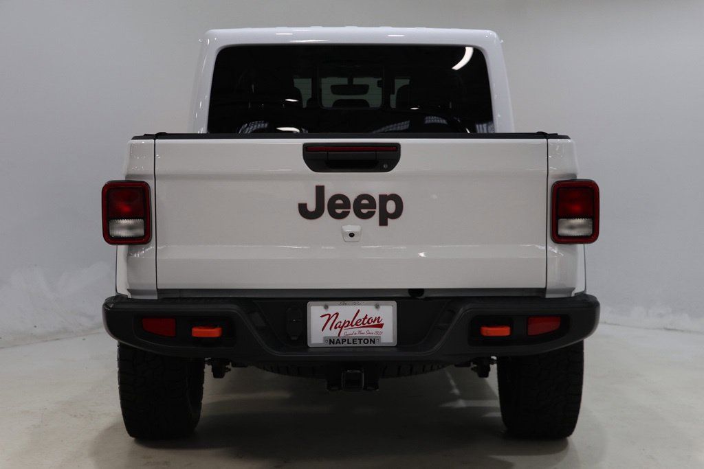 Used 2023 Jeep Gladiator Mojave w/ Trailer Tow Package AWD/4WD image 7