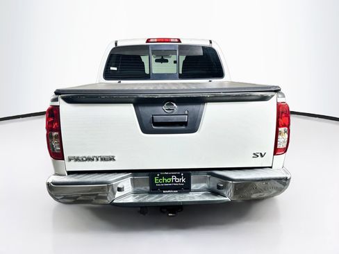 Used 2019 Nissan Frontier SV RWD image 7