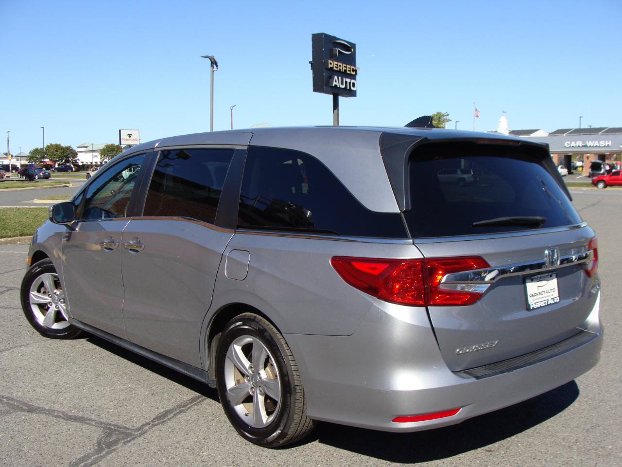 Used 2020 Honda Odyssey EX image 4